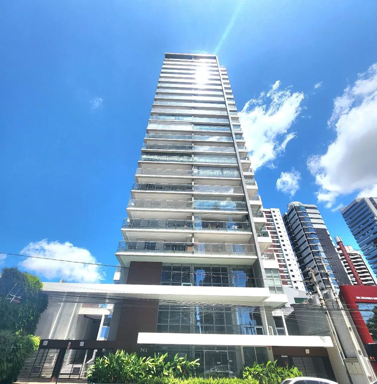 ALUGO APARTAMENTO MOBILIADO NO UMARIZAL 1 SUITE COM 2 VAGAS 