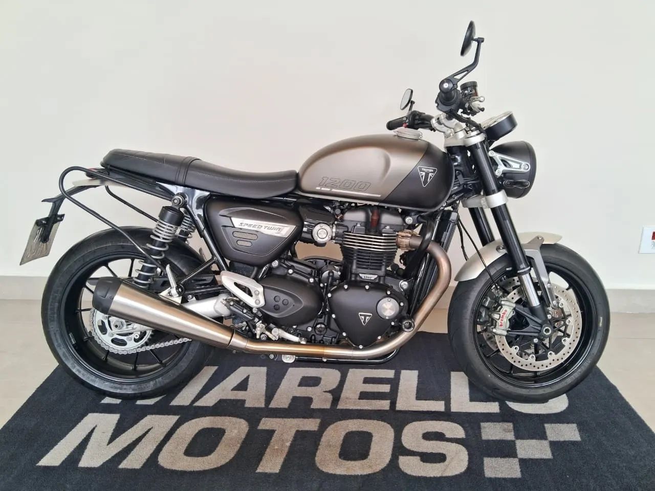 Triumph Speed Twin 1200cc - Foto 3