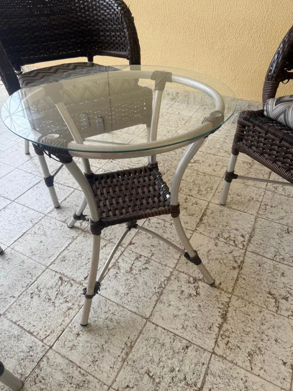 Conjunto de Mesa e Cadeiras - Foto 5