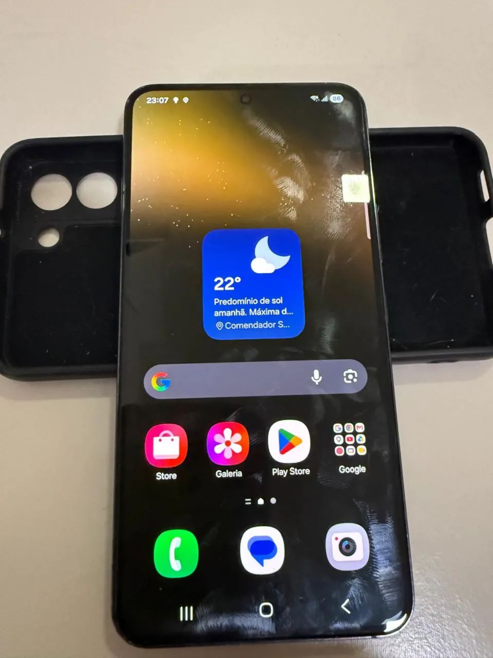 Smartphone S22 em perfeito estado!