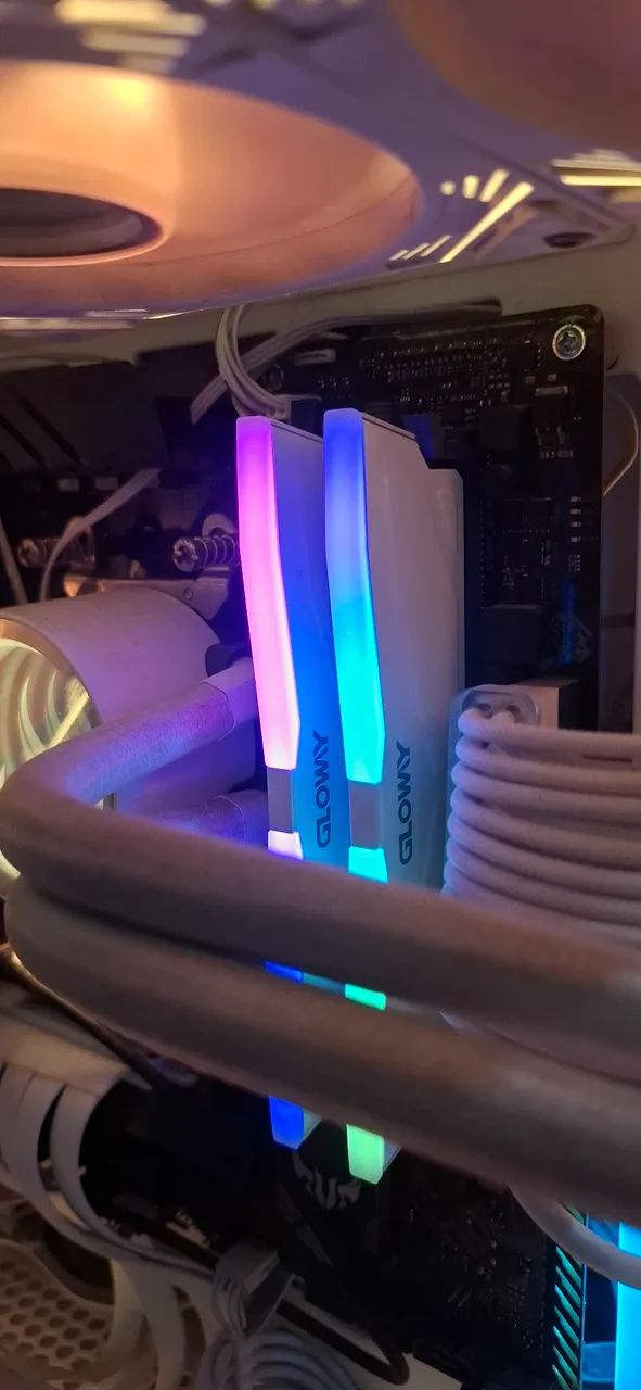 Memória ram 1x16gb com led