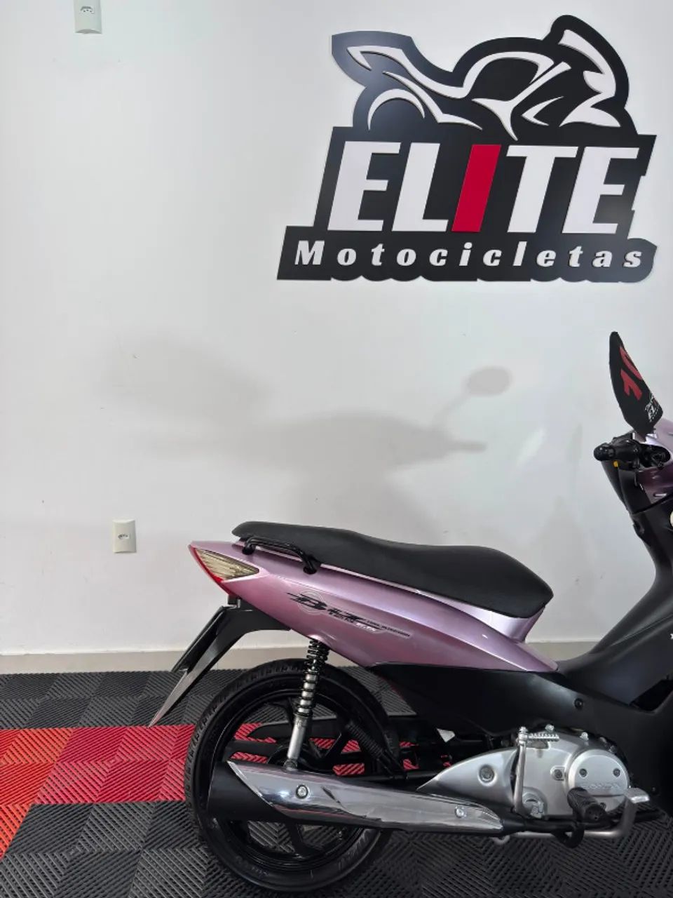 Biz 125 ES 2010 Rosa  - Foto 2