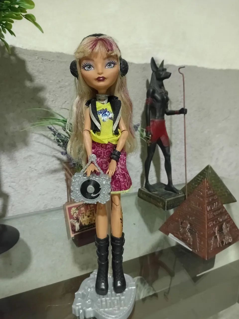 Boneca65566203601283120