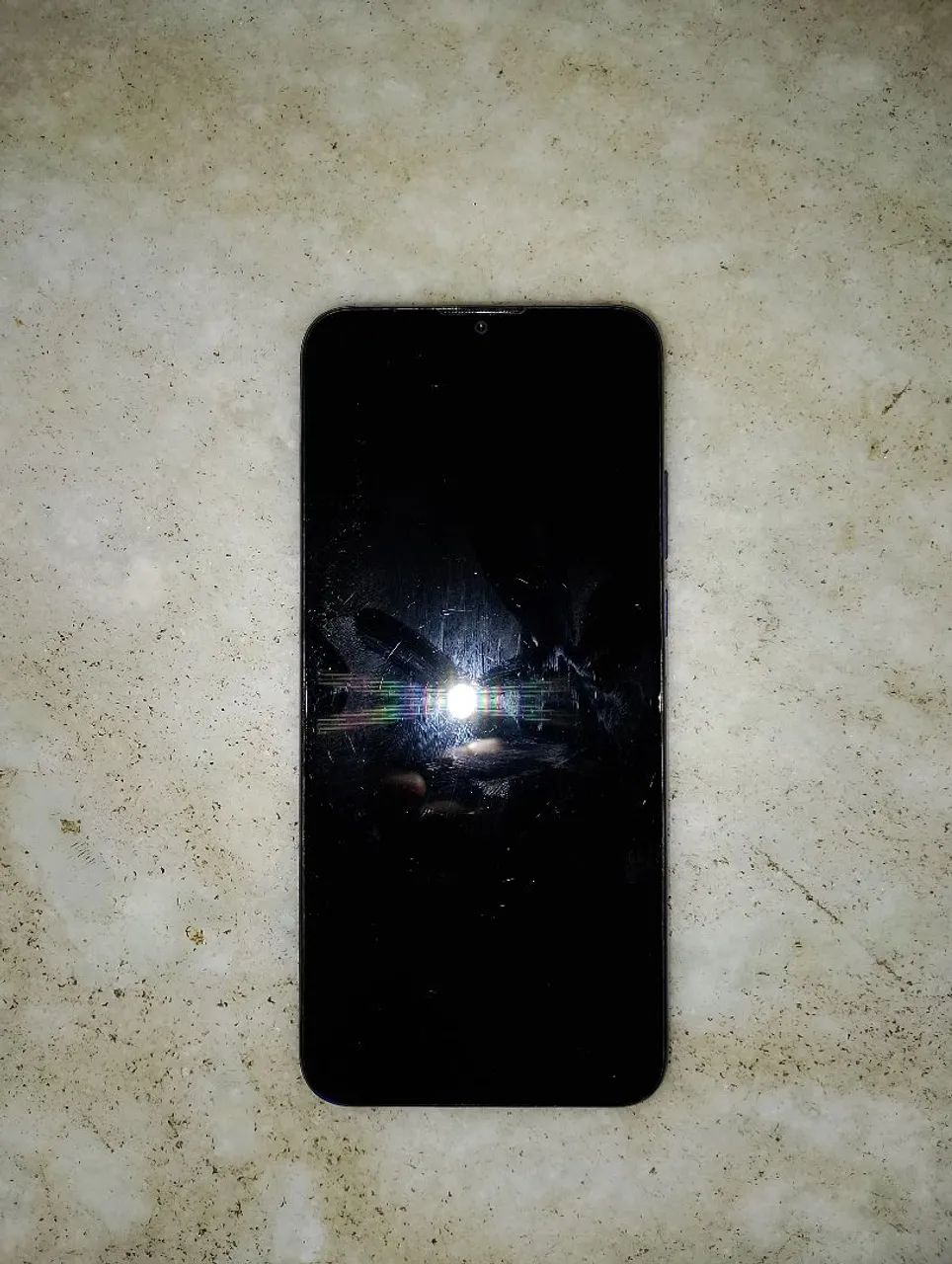 Venda de celular com defeito