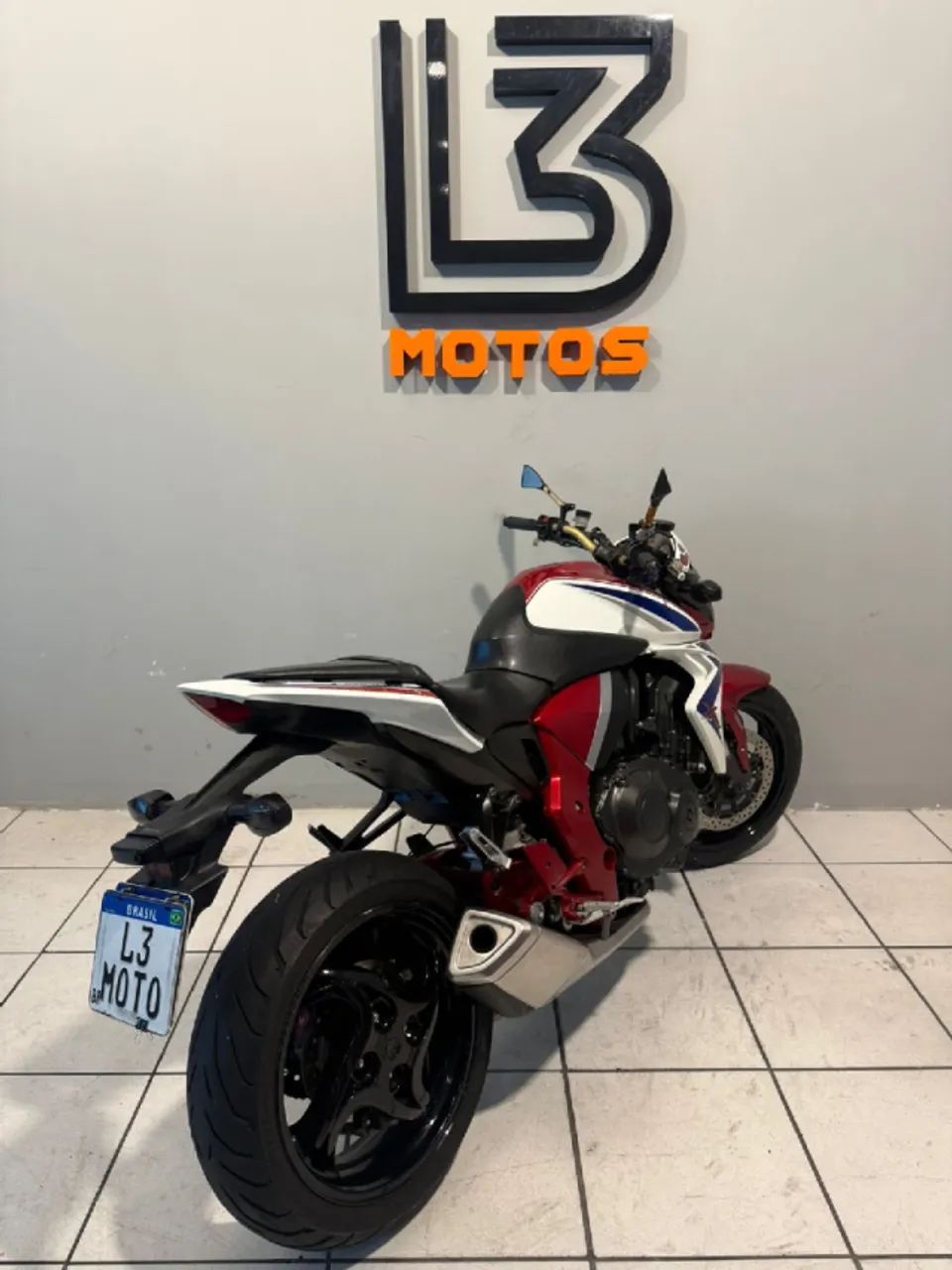 HONDA CB 1000R/ABS. - Foto 2