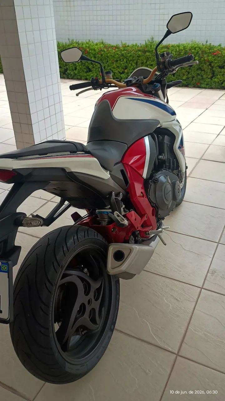 CB 1000R Barracuda 2015 - Foto 4