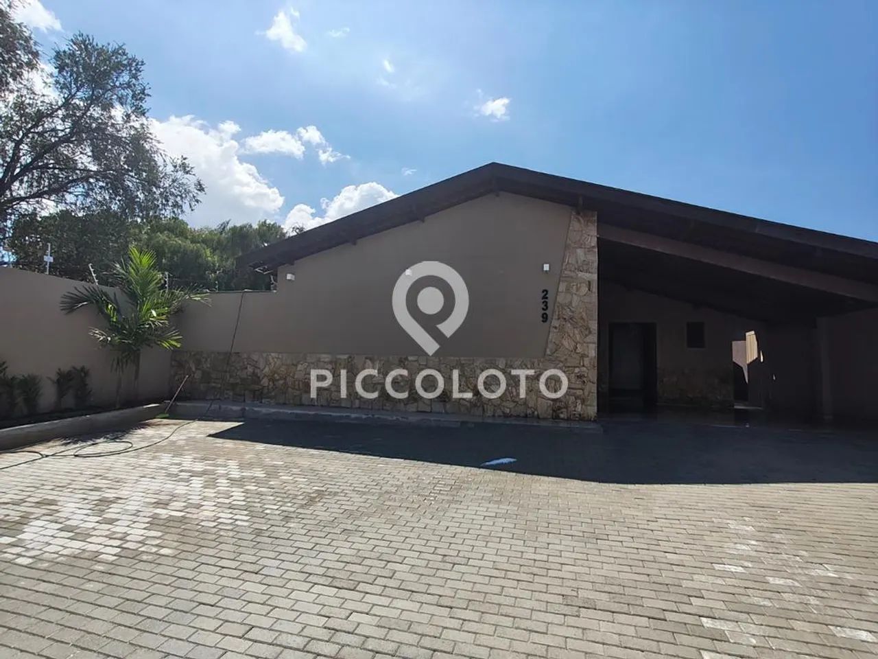 Casa para alugar em Campinas, Nova Campinas, com 6 quartos, com 290 m²