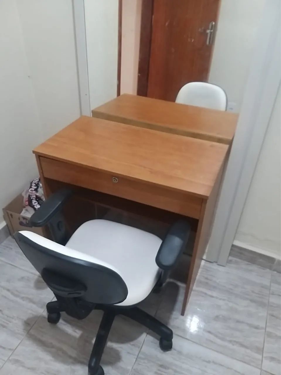 Cadeira+Mesa de estudos com gaveta65126935918209120
