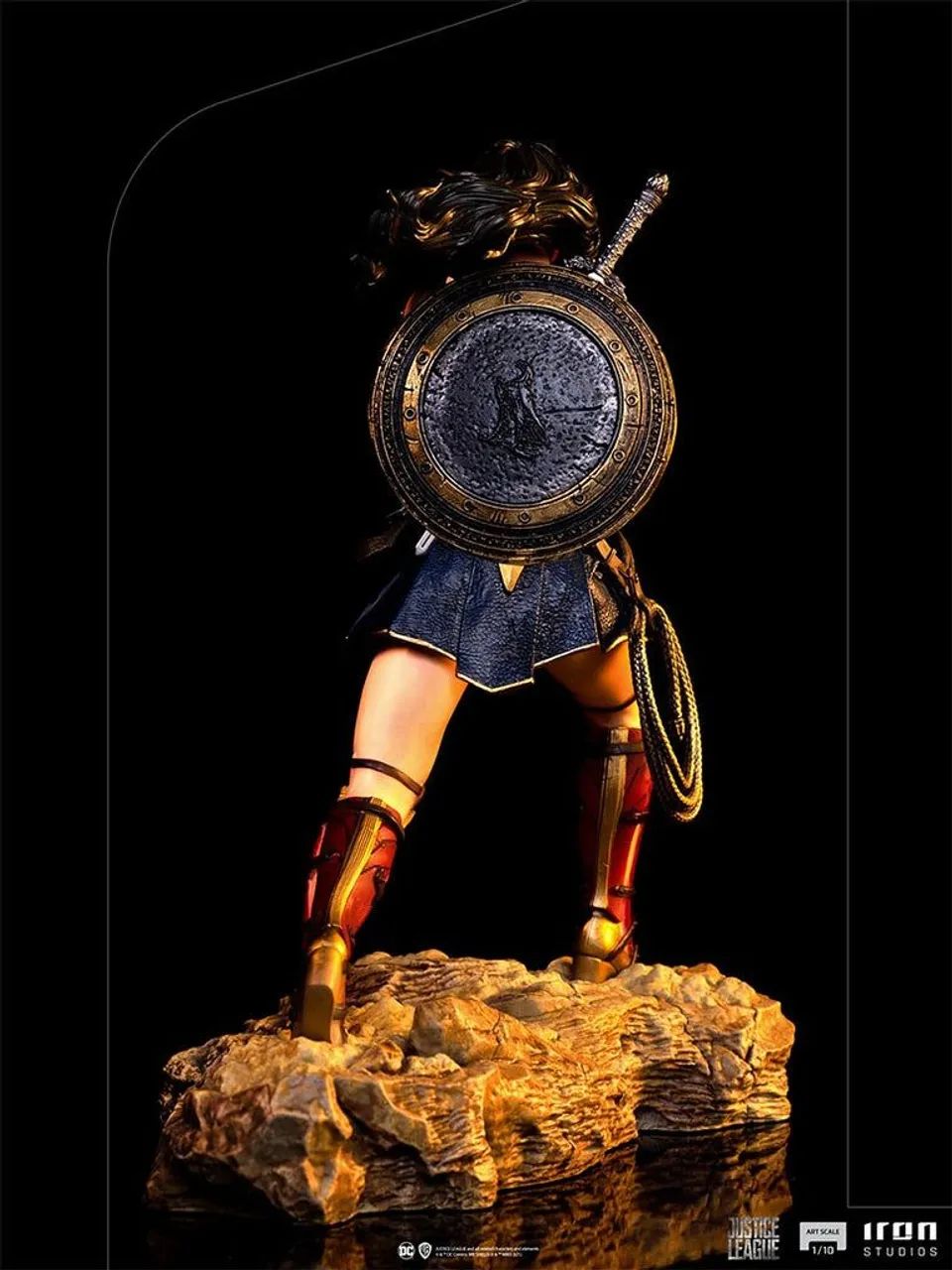 Estátua Mulher Maravilha - Iron Studios - Foto 4