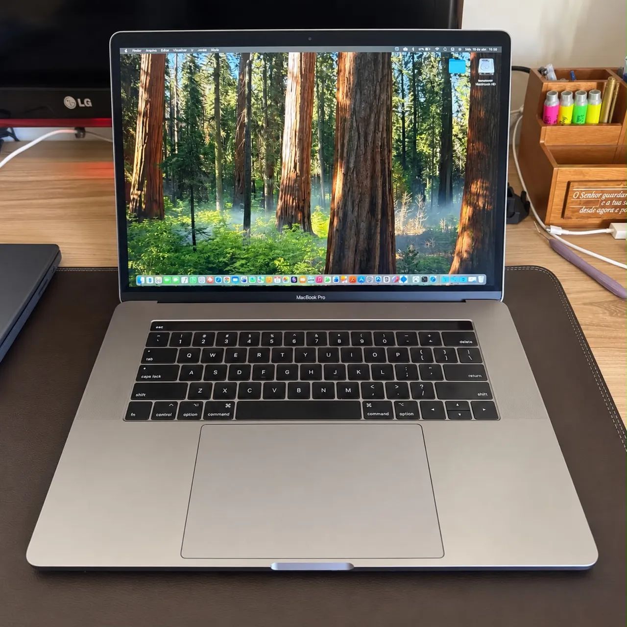 MacBook Pro 15? 2019 i9 | 16GB | SSD 512GB | Radeon Pro 560X 4GB +