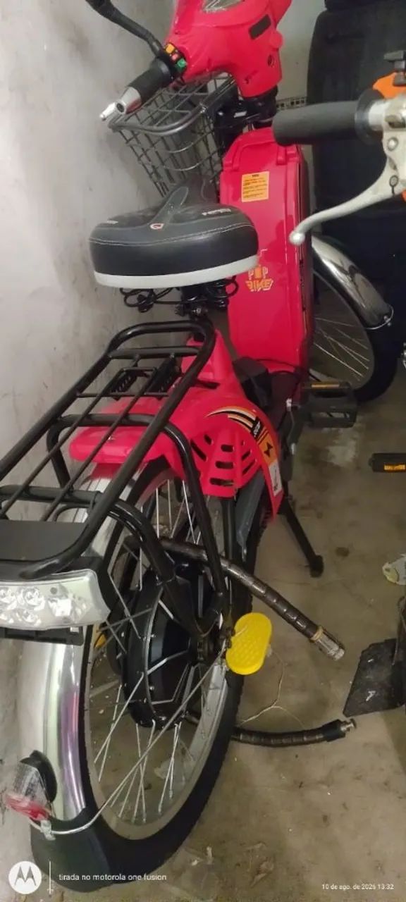 Bicicleta elétrica nova