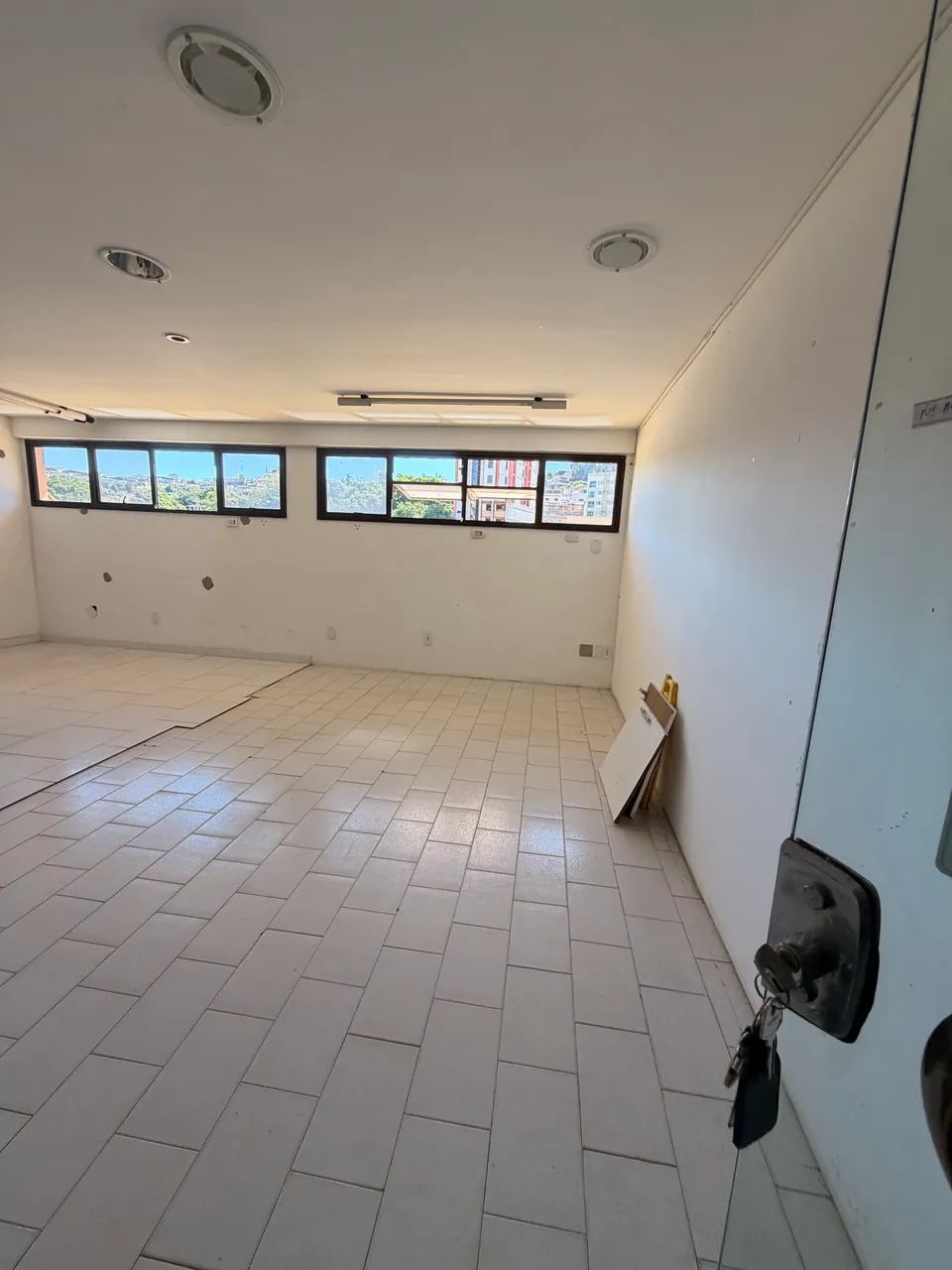 Lojas / Salas Comerciais para Alugar no Centro de Cachoeiro - Foto 5