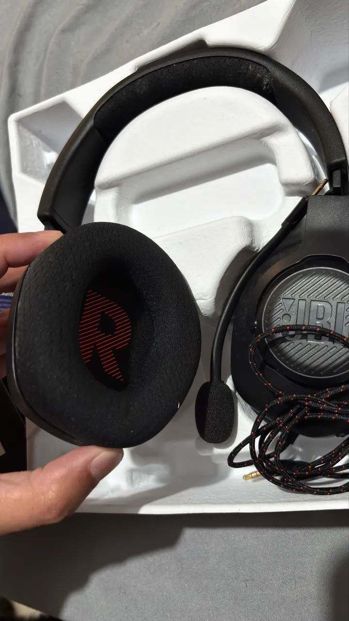 HEADSET JBL QUANTUM 100 - Foto 2