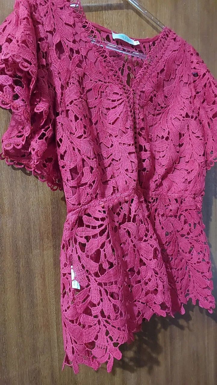 Blusa de renda 