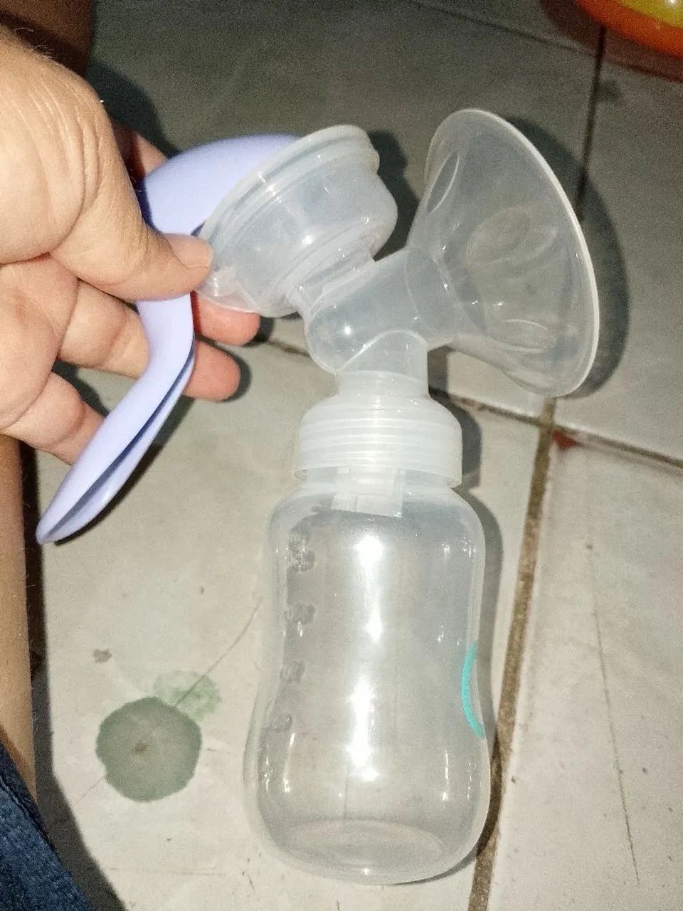 Tira leite manual novo