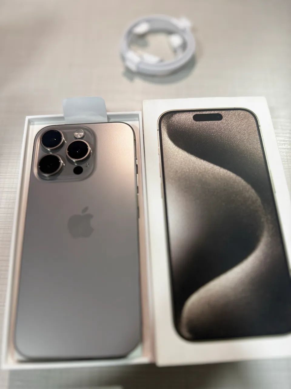 iPhone 15 Pro 256GB Titanium - Excelente estado - Foto 2