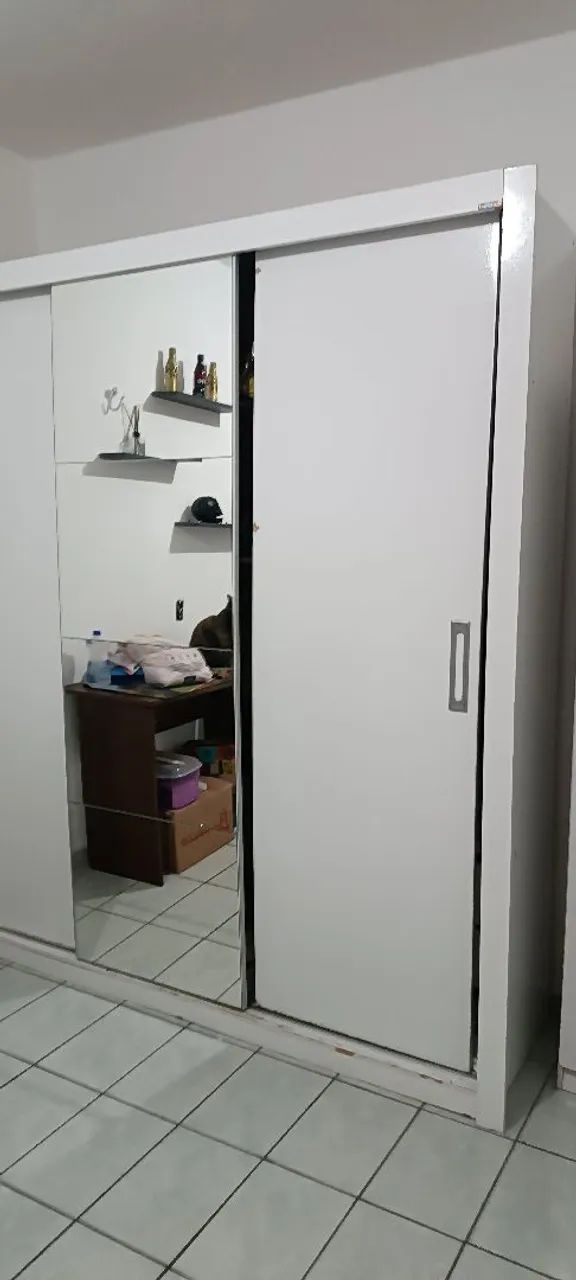 Roupeiro de casal