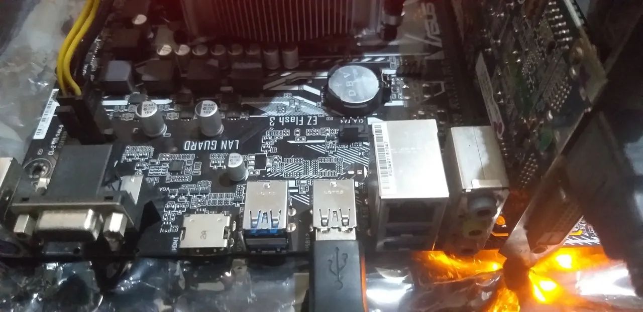 Placa mãe asus  am4  - Foto 3