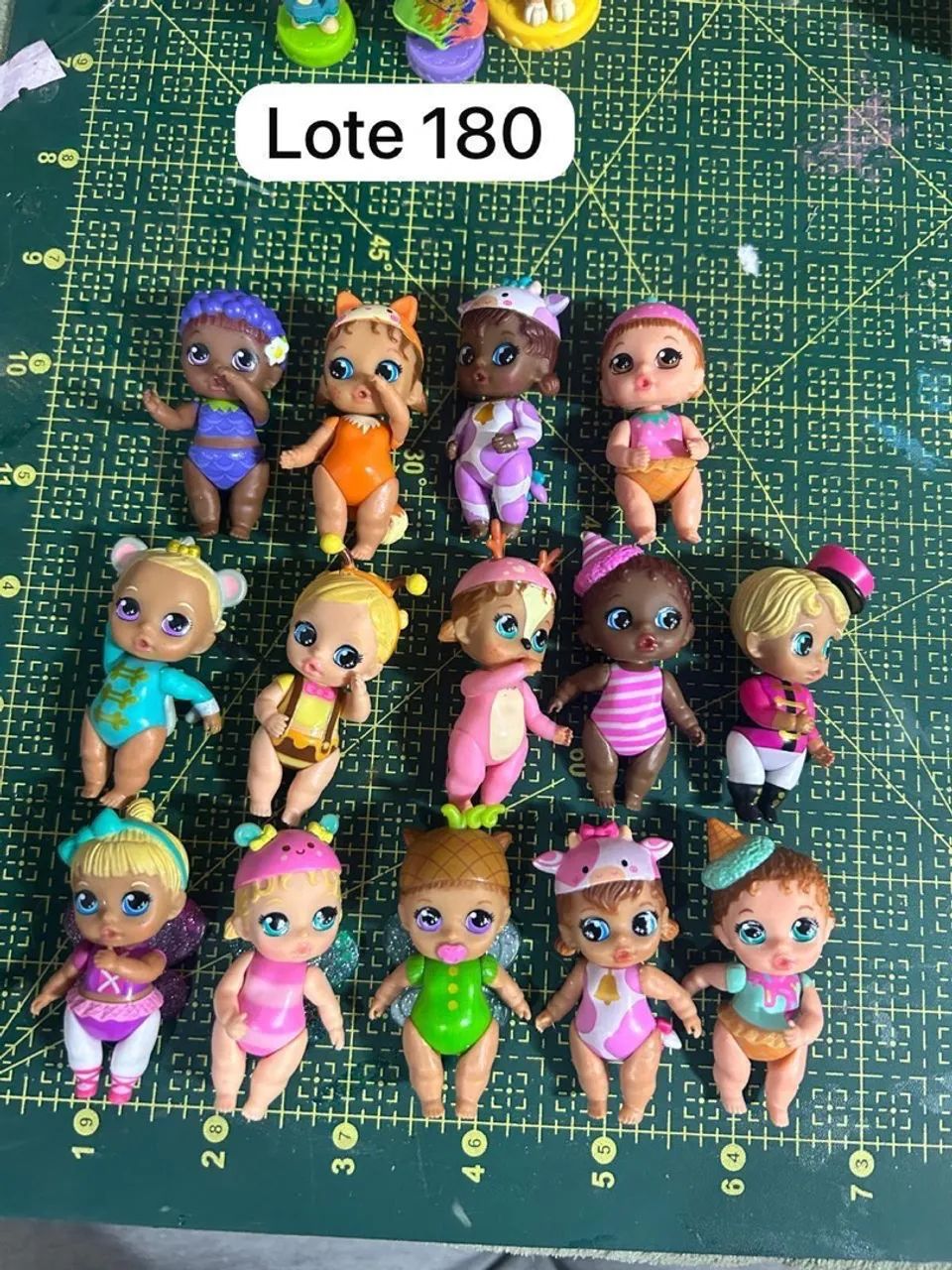 Lote de mini bebês 