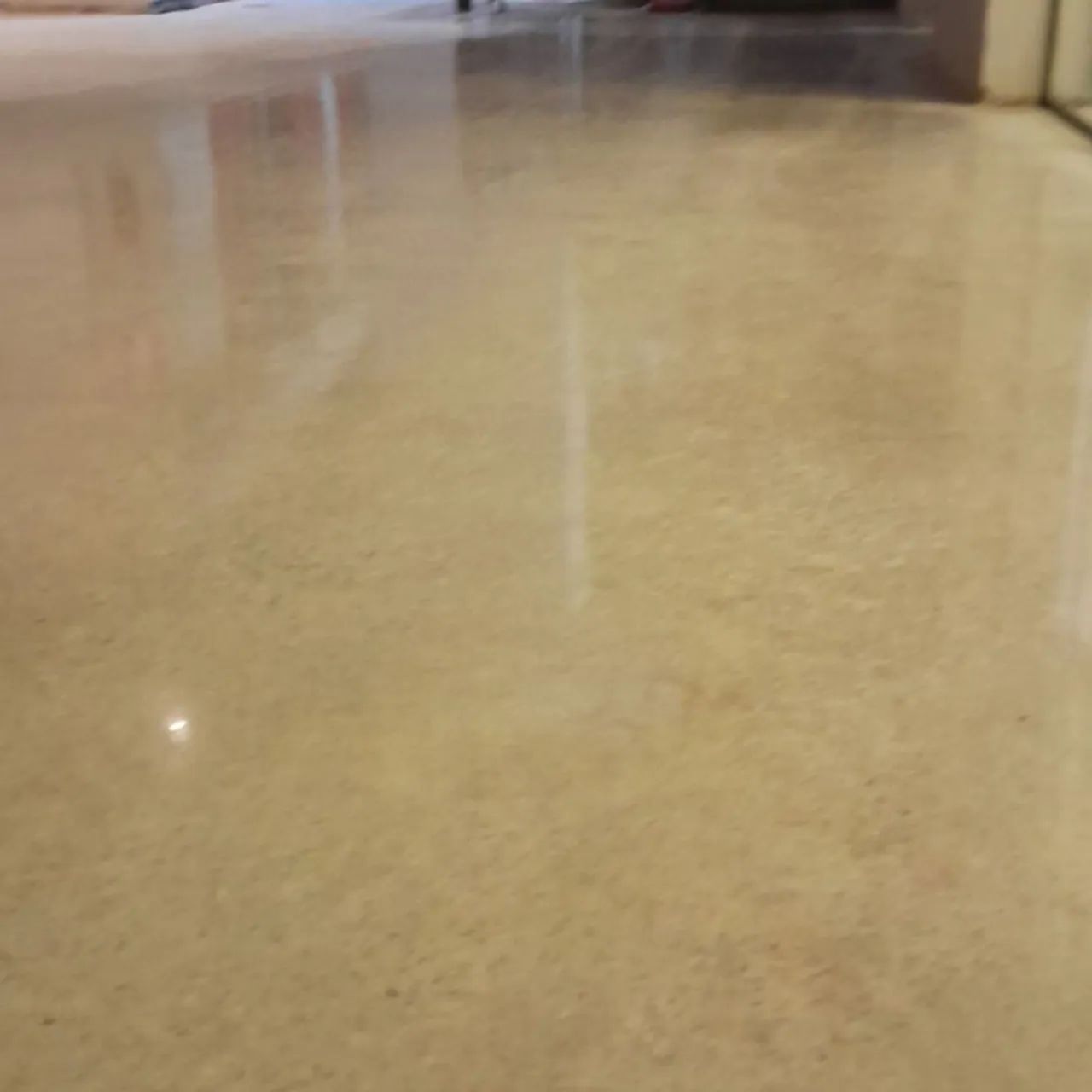 Lapidação de concreto