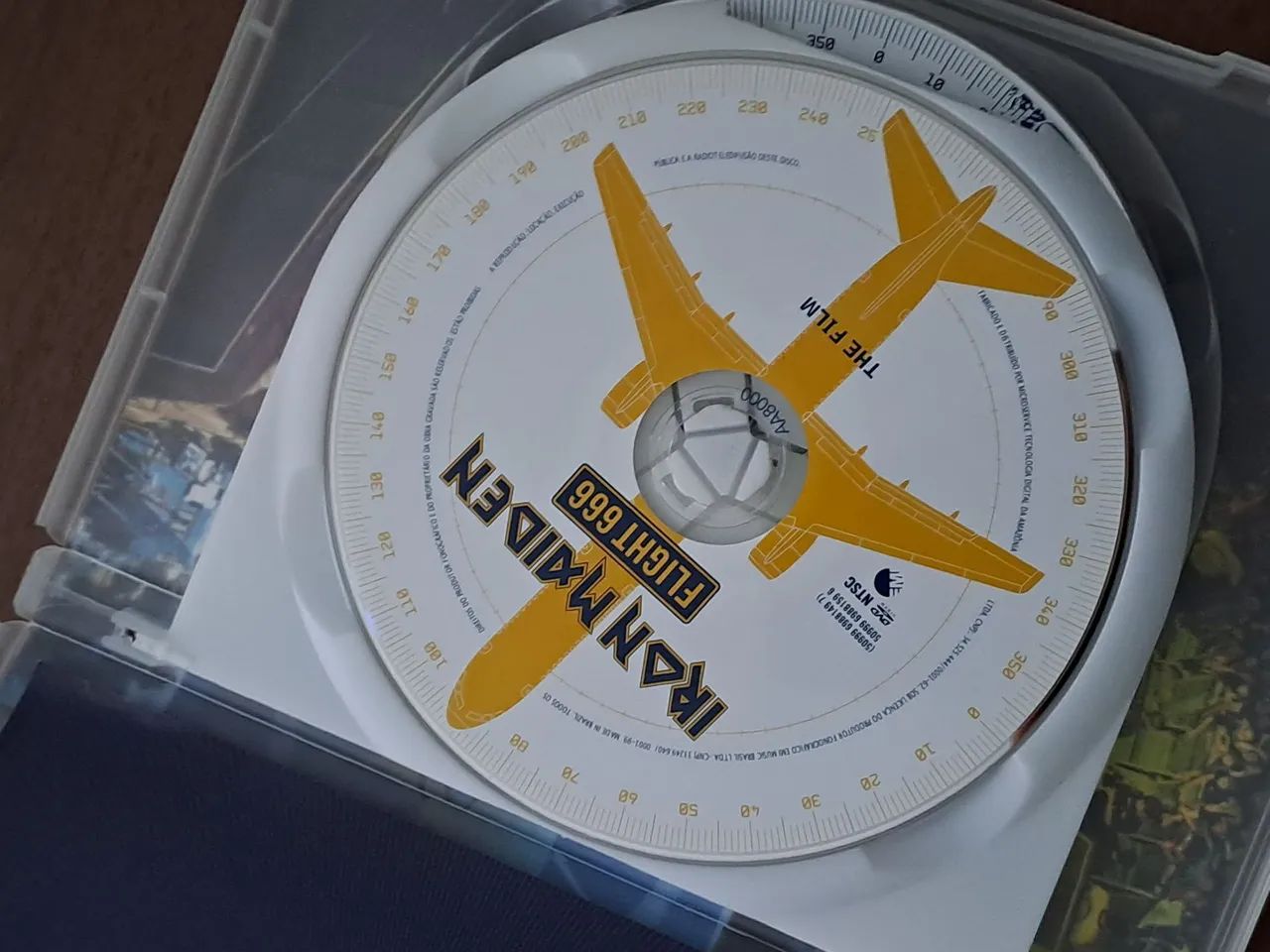 DVD Iron Maiden - Flight 666 O Filme - Foto 5