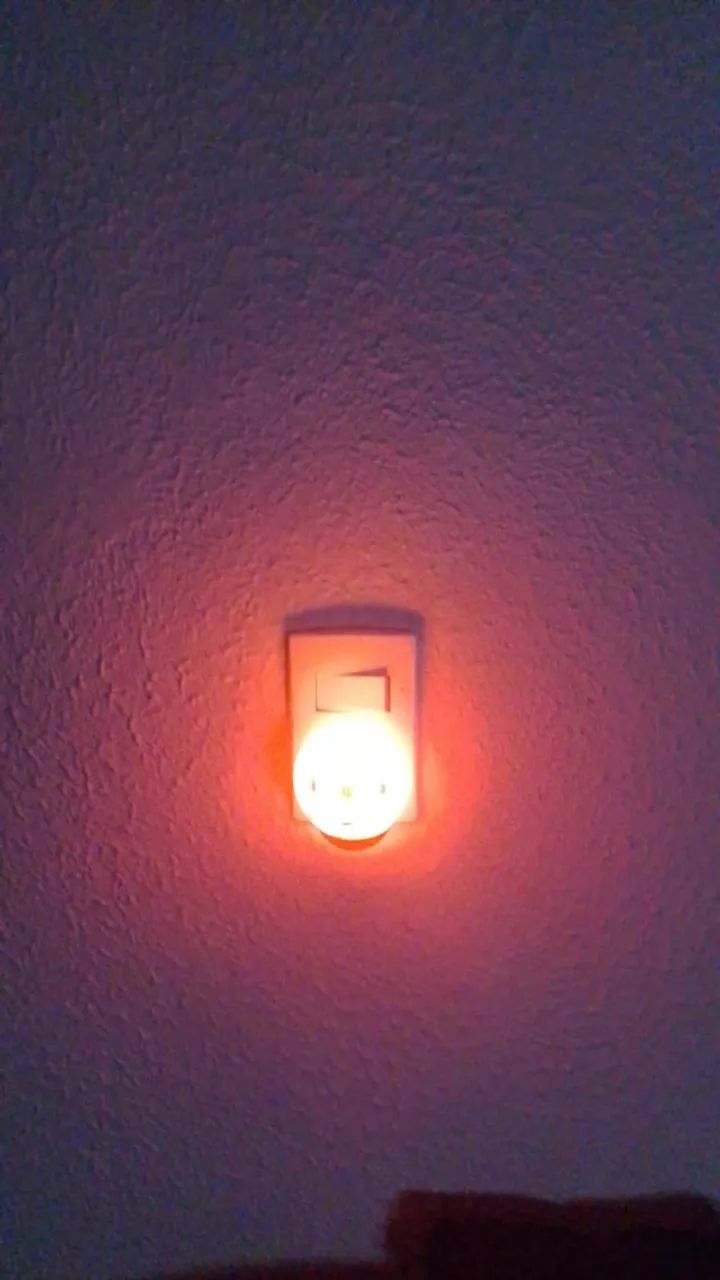 Luminária de tomada - Foto 2