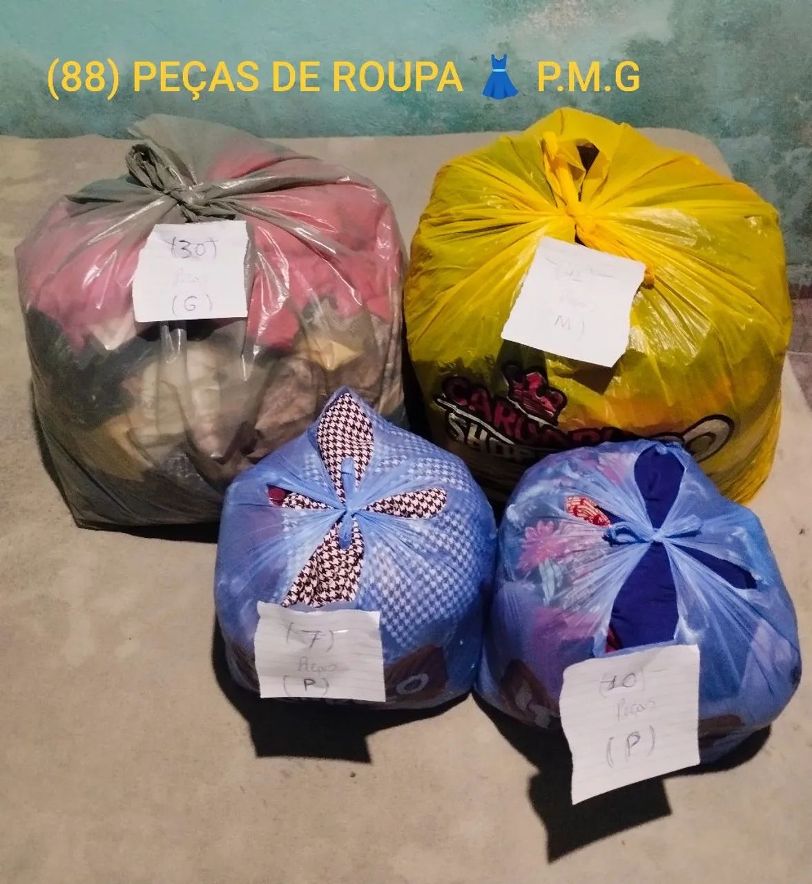 LOTE ROUPA/CALÇADOS & BOLSAS 