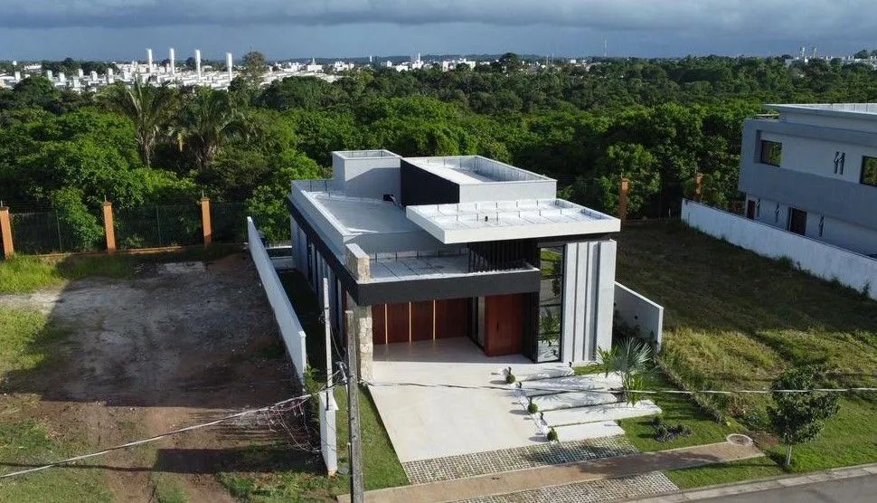 Casa a venda no Alphaville Parahyba - CA3112