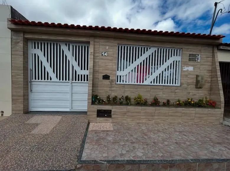 CASA NA CIDADE OPERÁRIA