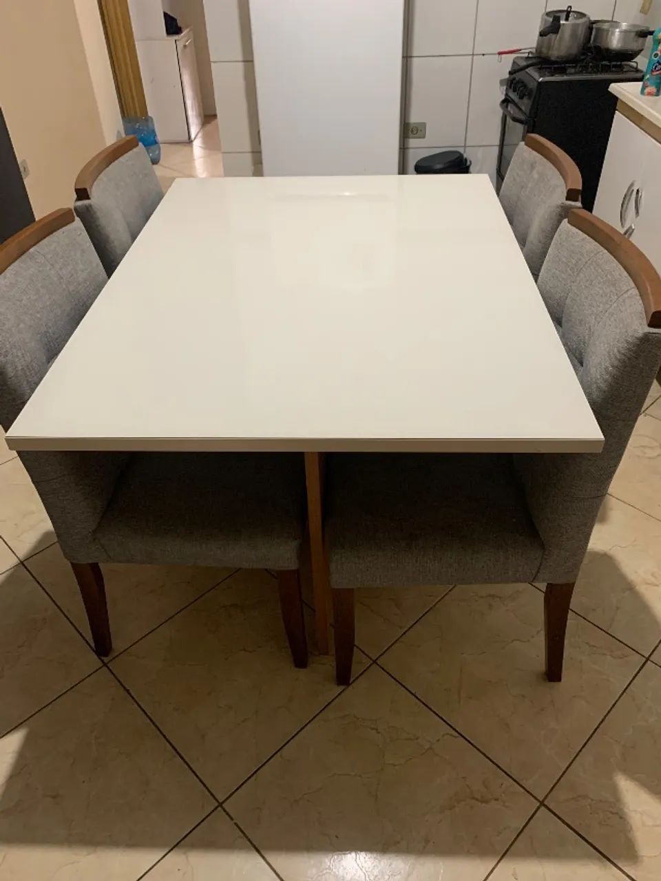 Mesa de jantar 4 lugares ,tampo de vidro  - Foto 2