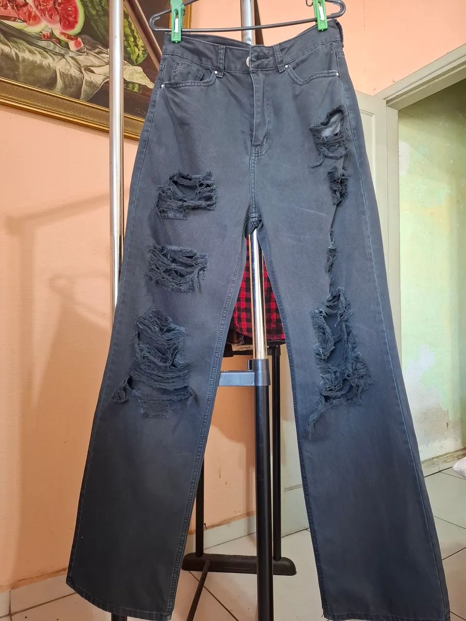 Calça preta destroyed youcom 42