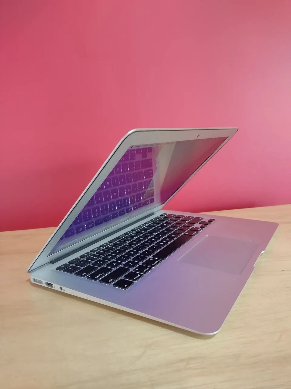 Macbook Air 2015 - Core i5 - RAM 8GB / SSD128 GB - Tela 13,3