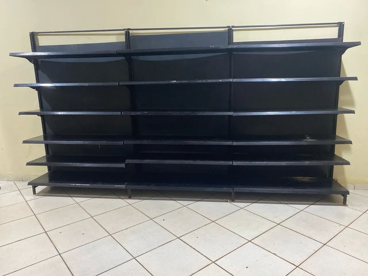 Gôndolas de mercado 