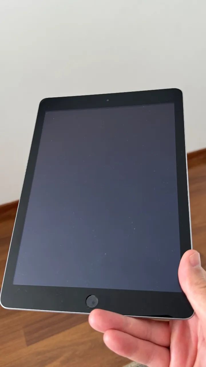 iPad 5 geração, 32gB, 9.7 polegadas, Wi-Fi - Tablets e E-Readers