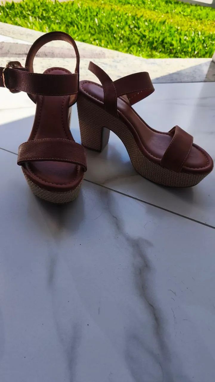 Sandalia Bebece Tamanho 36