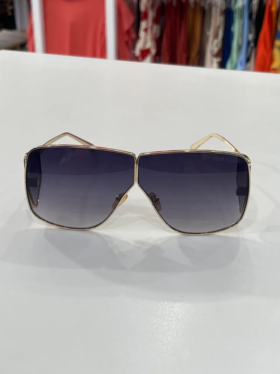 Óculos de Sol - Feminino - TOM FORD