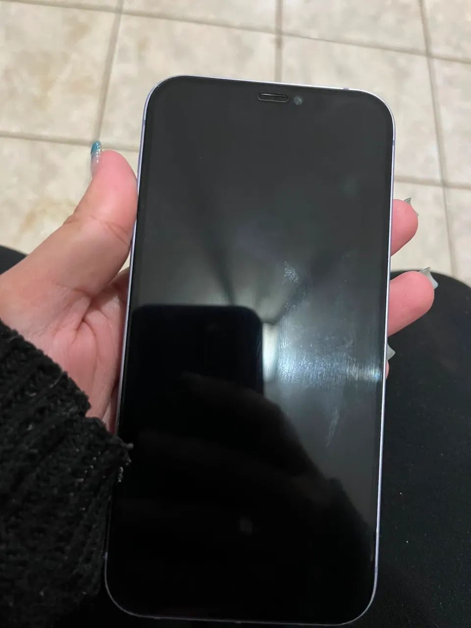 Vendo iPhone 12 lilás de 128gb - Foto 3