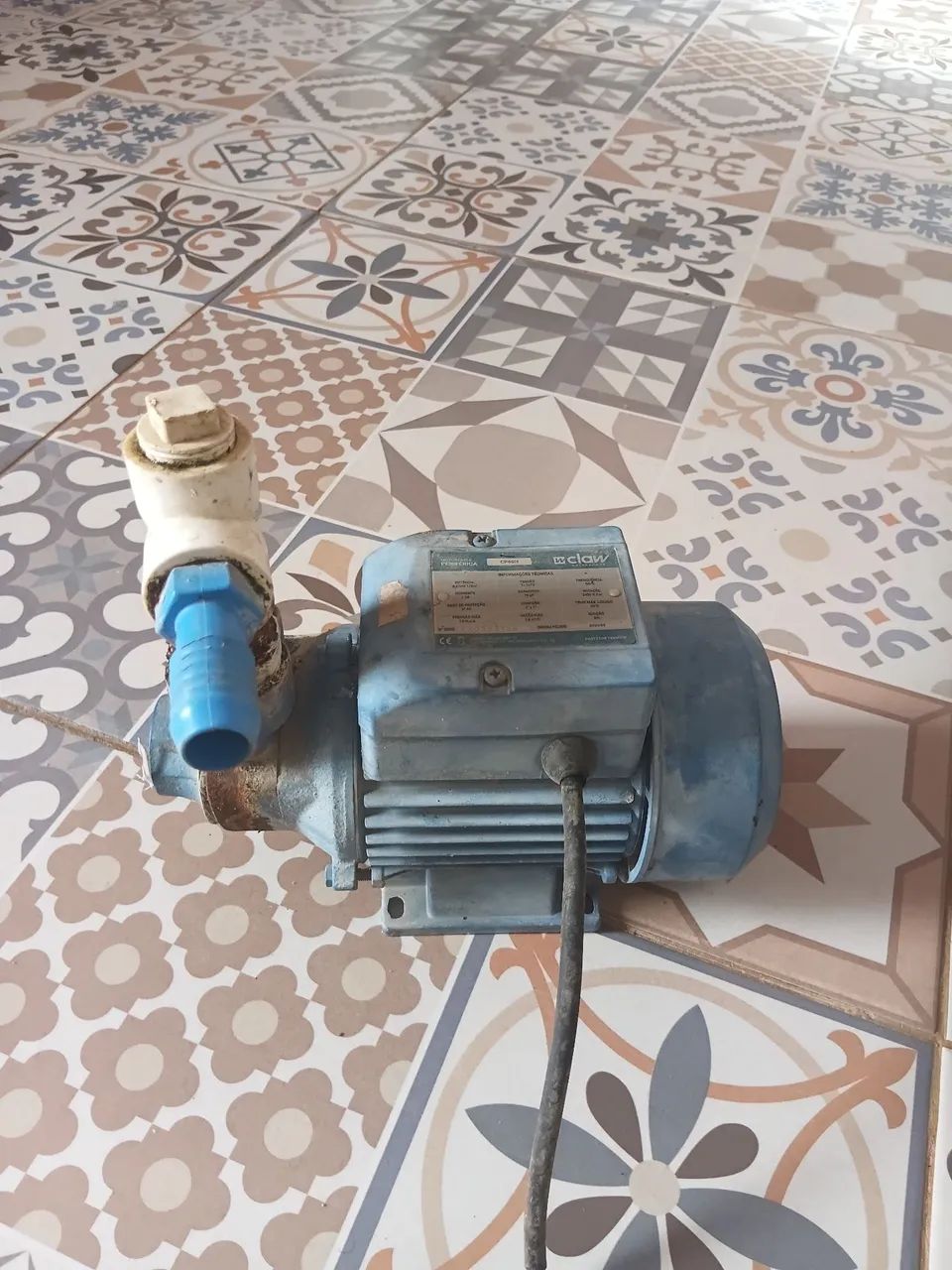 Vendo bomba PERIFÉRICA funcionando perfeitamente  - Foto 3