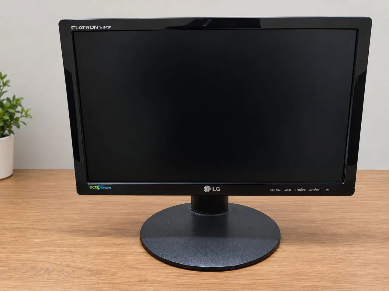 Monitor LG Flatiron W1942P com defeito  - Foto 2