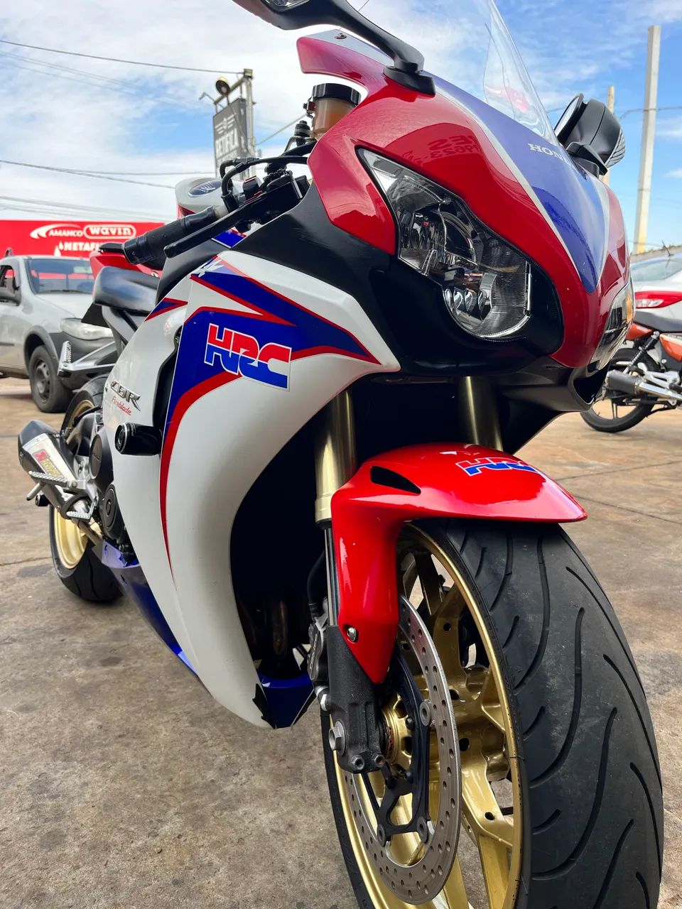 CBR 1000RR FIREBLADE 