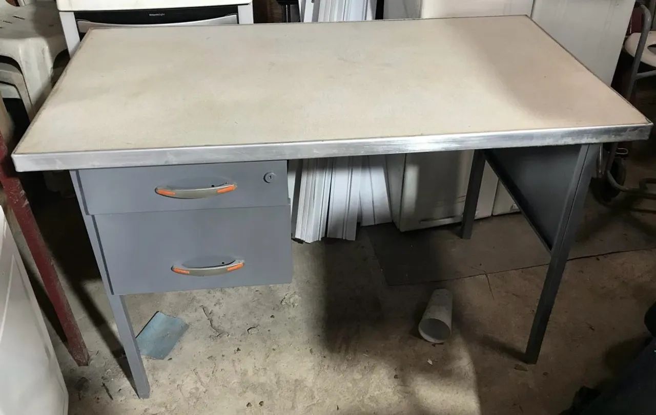 Mesa para escritório 