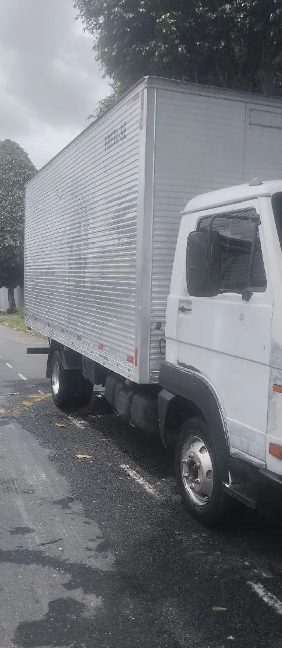 Caminhão 8/150 (MWM Sprinter) - Foto 5