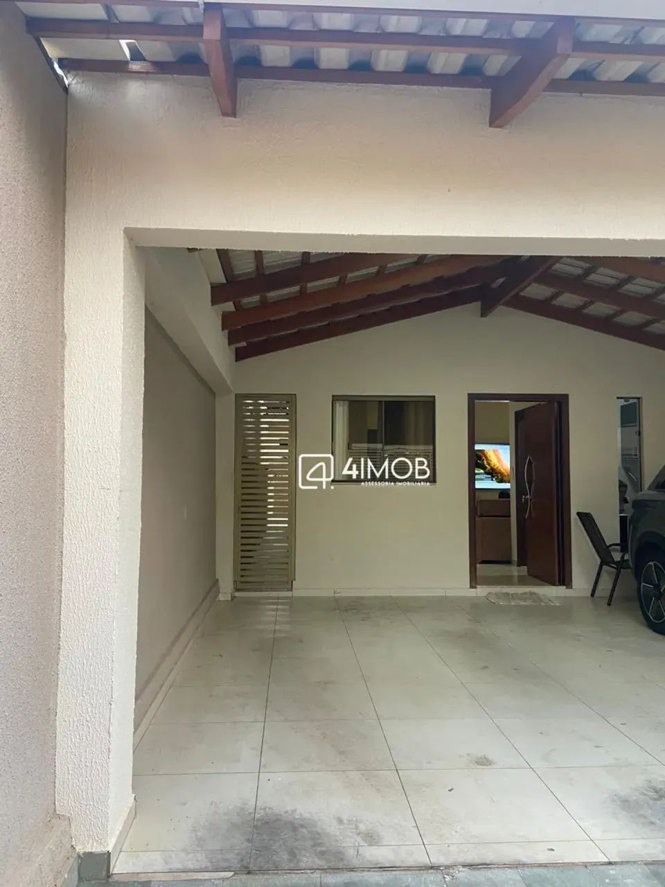 REFÚGIO MODERNO E COMPLETO EM PIRENÓPOLIS  BAIRRO SANTA LUZIA - Foto 2