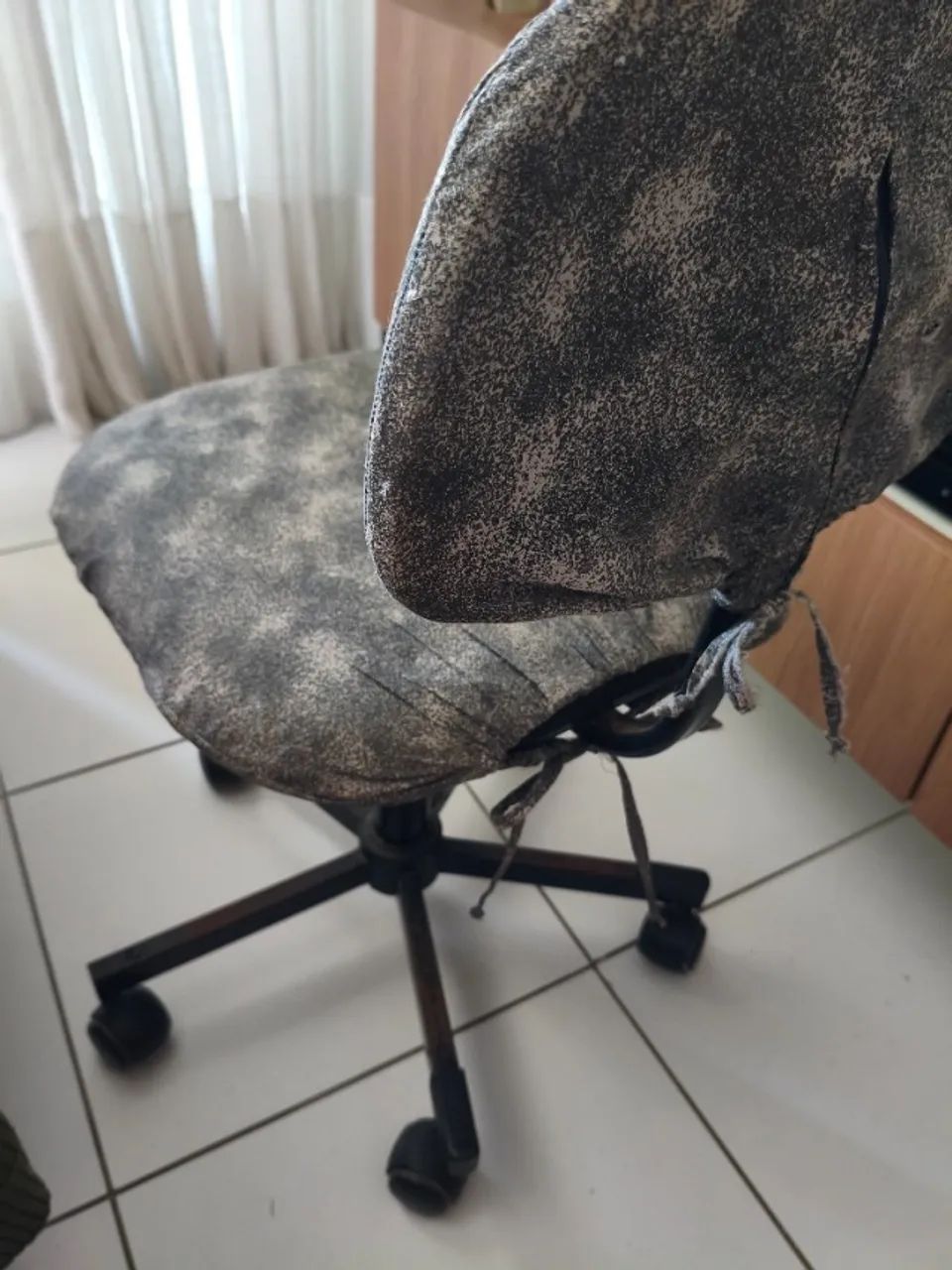 Cadeira de escritório  - Foto 2