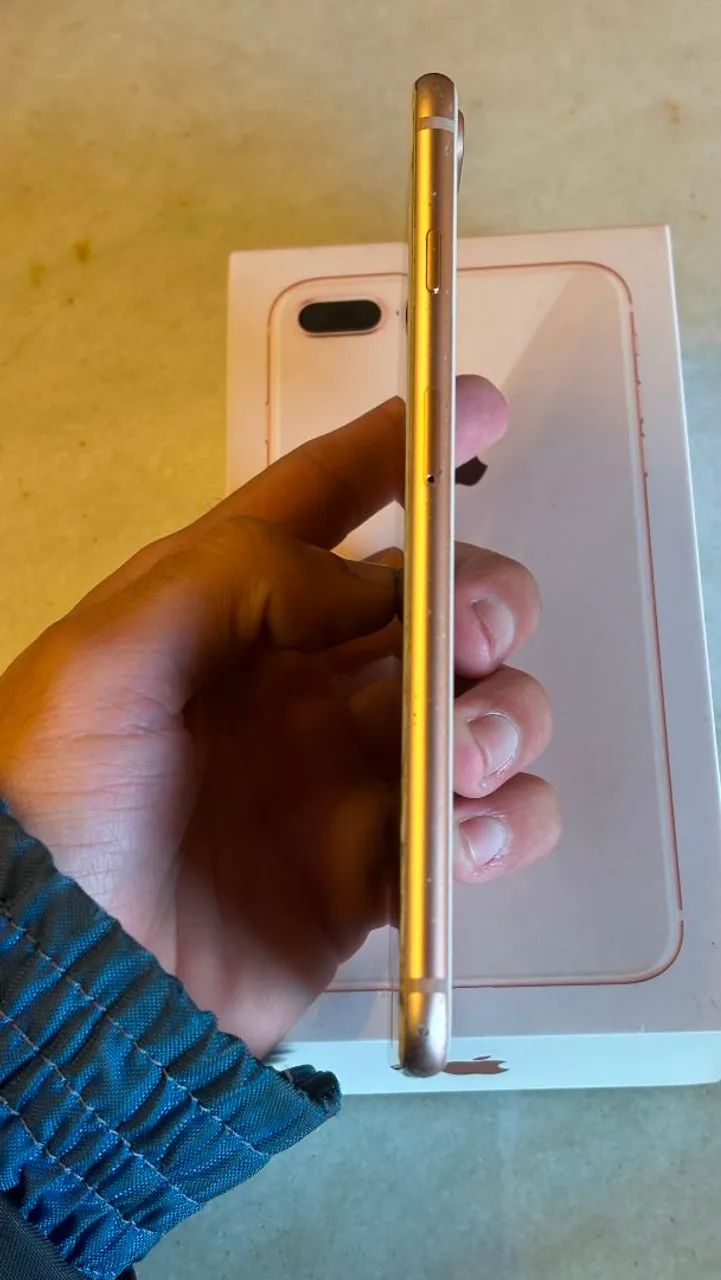 Iphone 8 Plus 64gb - Celulares e Smartphones - Jardim do Estádio