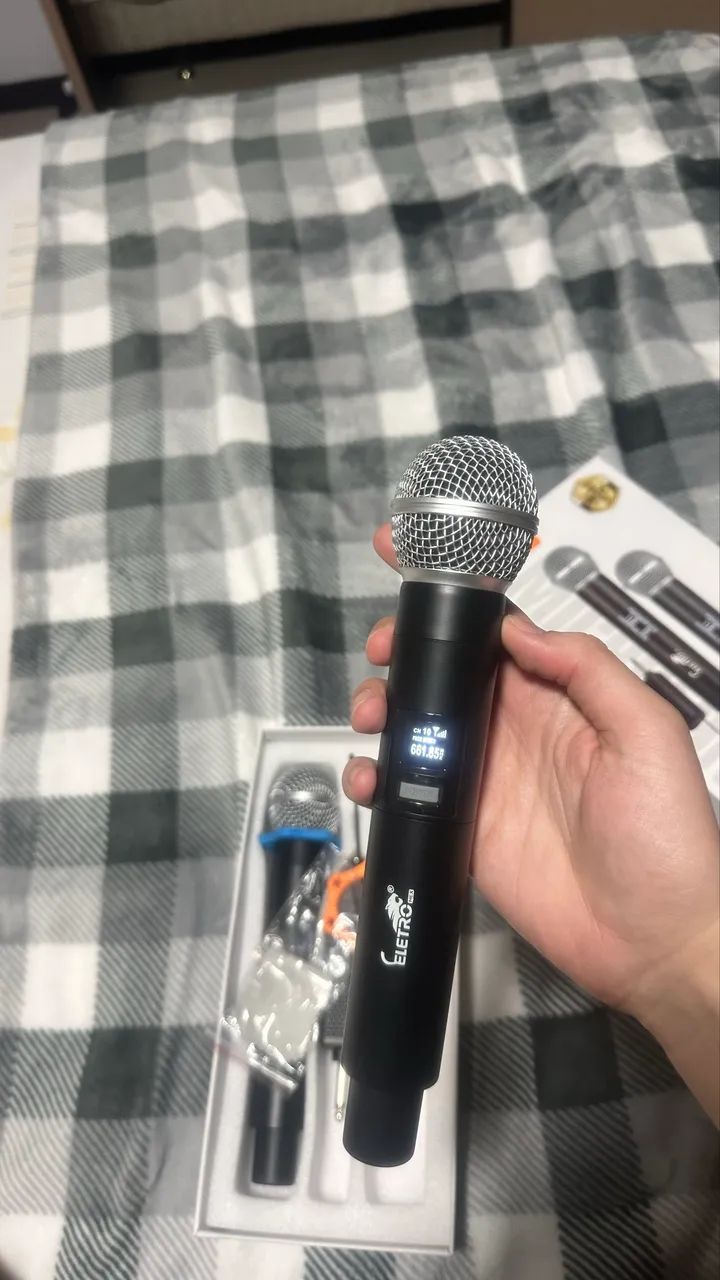 Kit 2 Microfones Dinâmicos Profissionais - ELETROMEX - EL-5006 - Foto 5