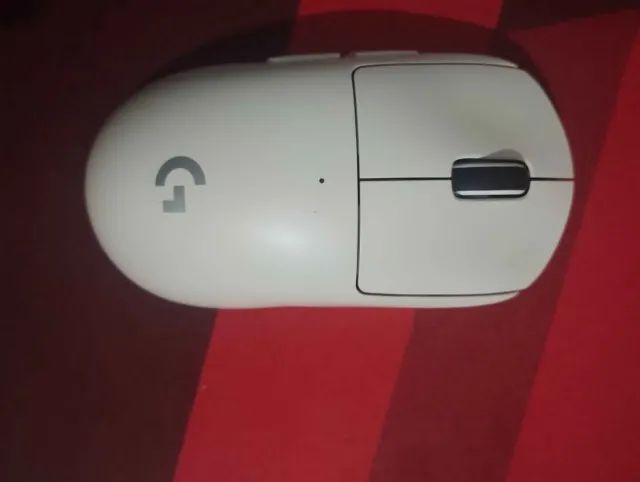 Mouse Logitech G Pro X Superlight 2  - Foto 4