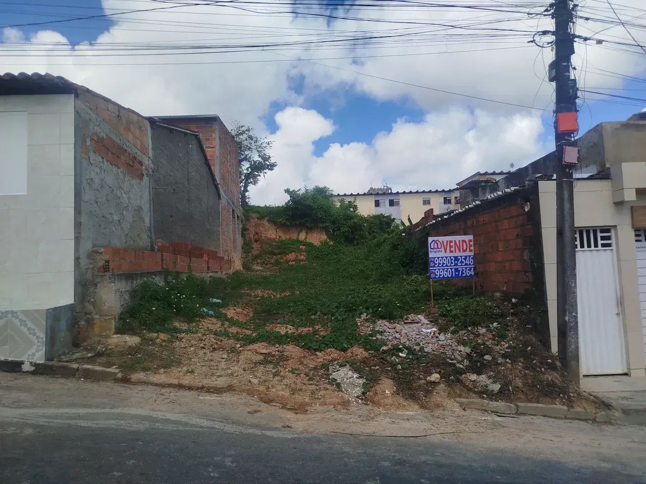 vendo terreno 8 por 27 no cidade nova