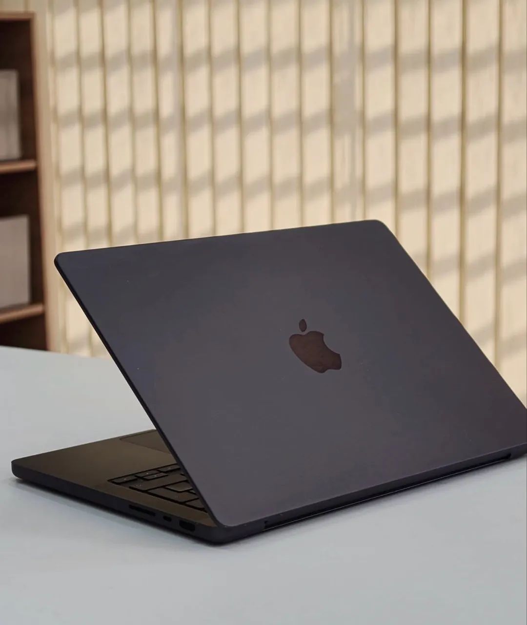 MacBook Pro M4 Pro  - Foto 2