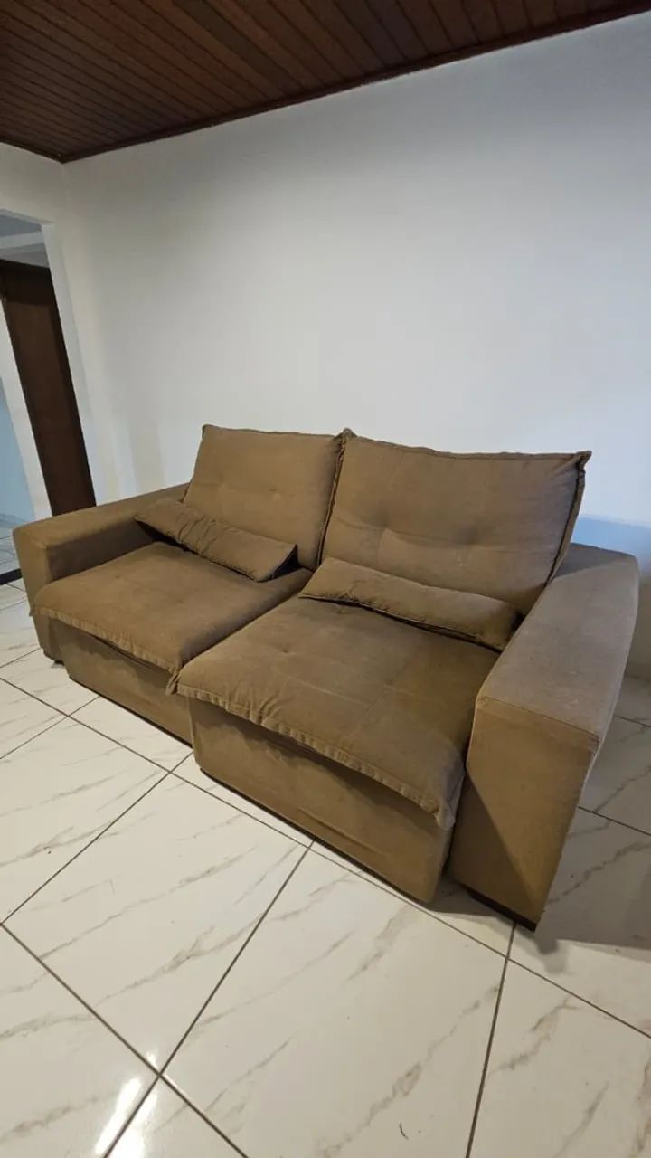 Sofá grande 4 lugares - Foto 2